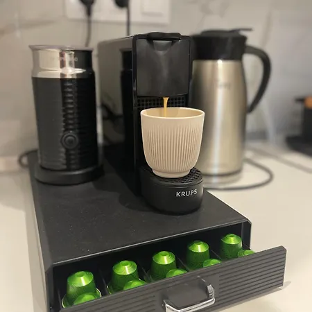 Lägenhet Thesspacious Thessaloníki